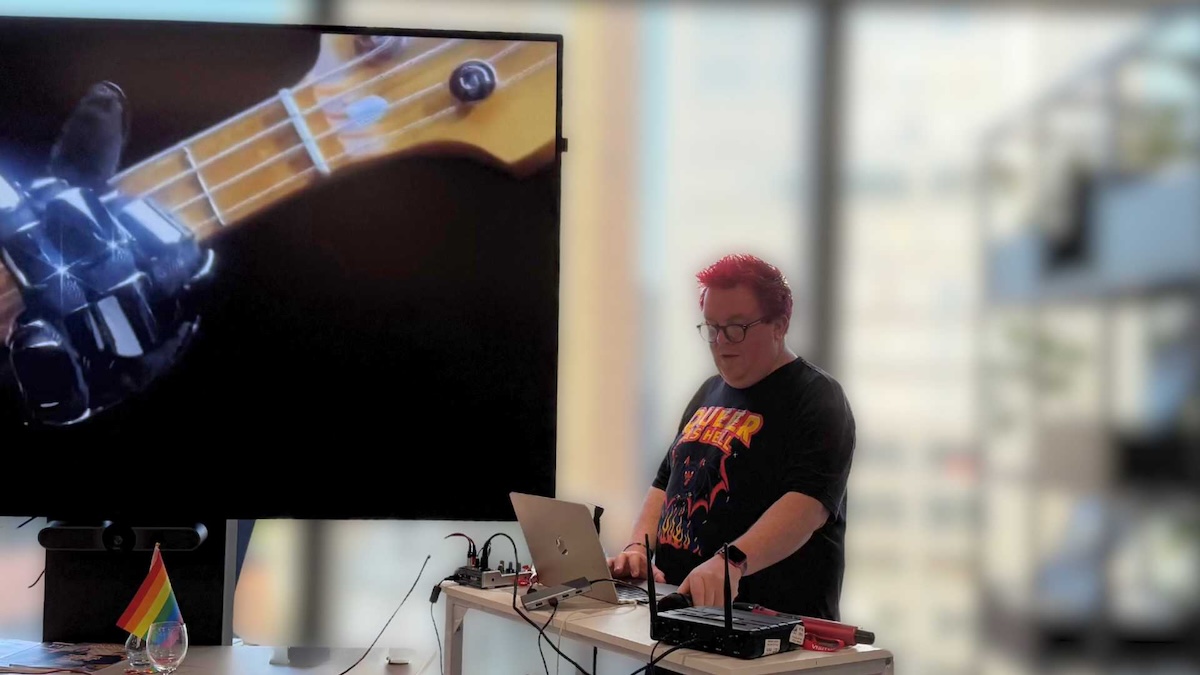 Karaoke Stars - Karaoke competition winners Birmingham entertainment event